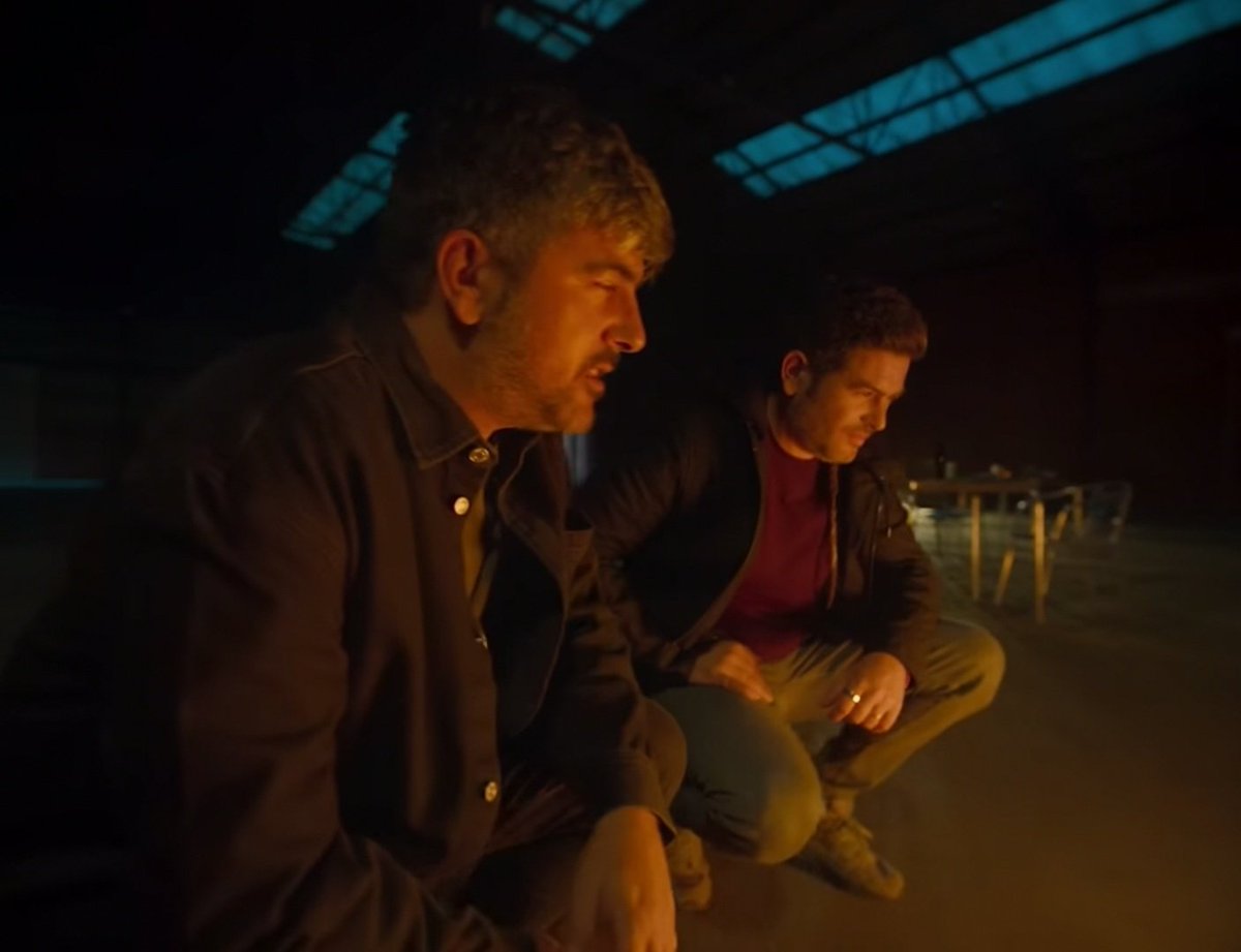 Me bajaré al infierno de los cobardes...
Te buscaré en el cielo que tú siempre me enseñaste...

<a href="/estopaoficial/">Estopa</a>
#ElDíaEnQueTúTeMarches
#Estopía