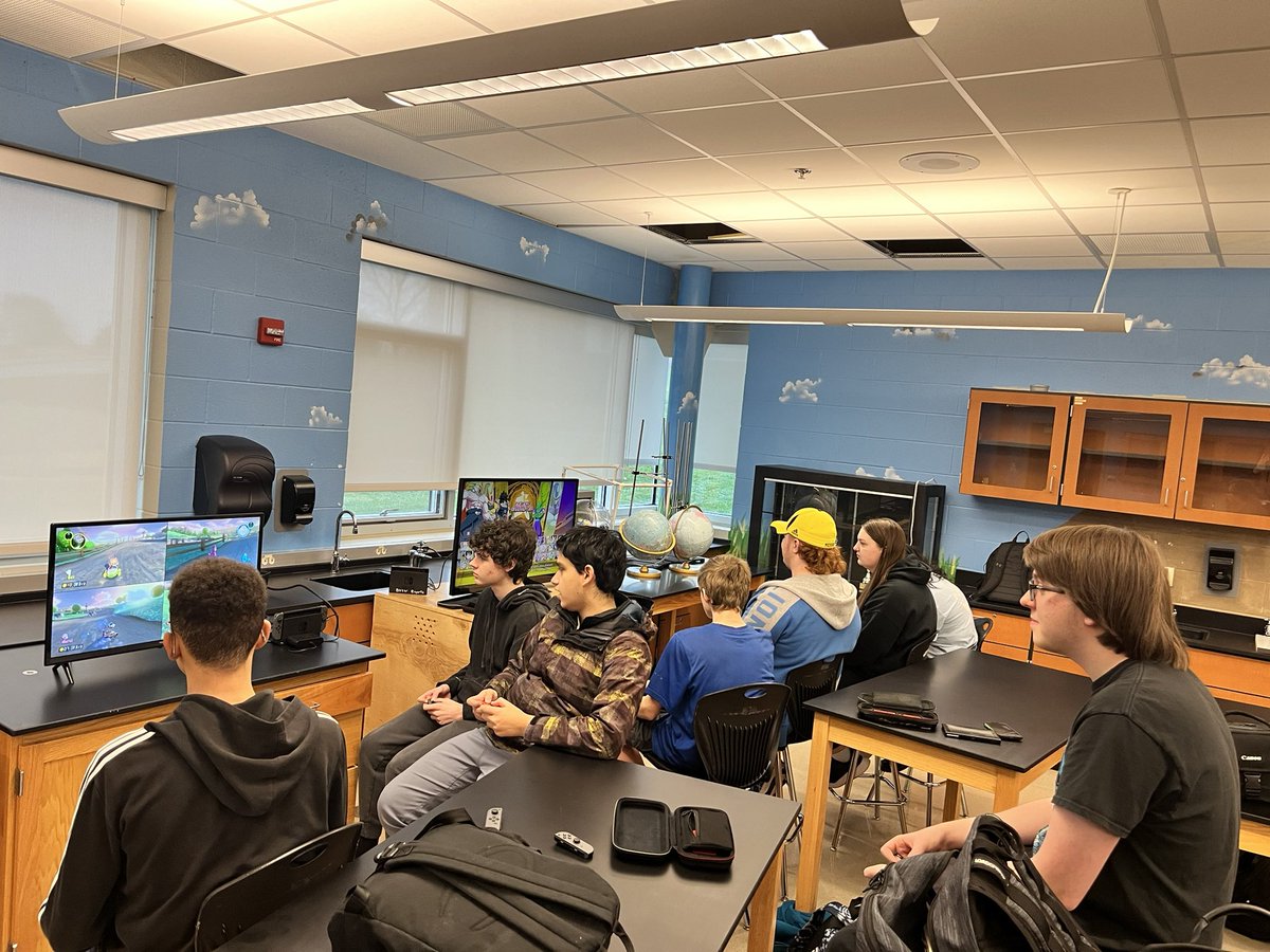 A little Mario Kart and Dragon Ball Z today in the esports lab! Smash Out Cancer tournament a week from today!