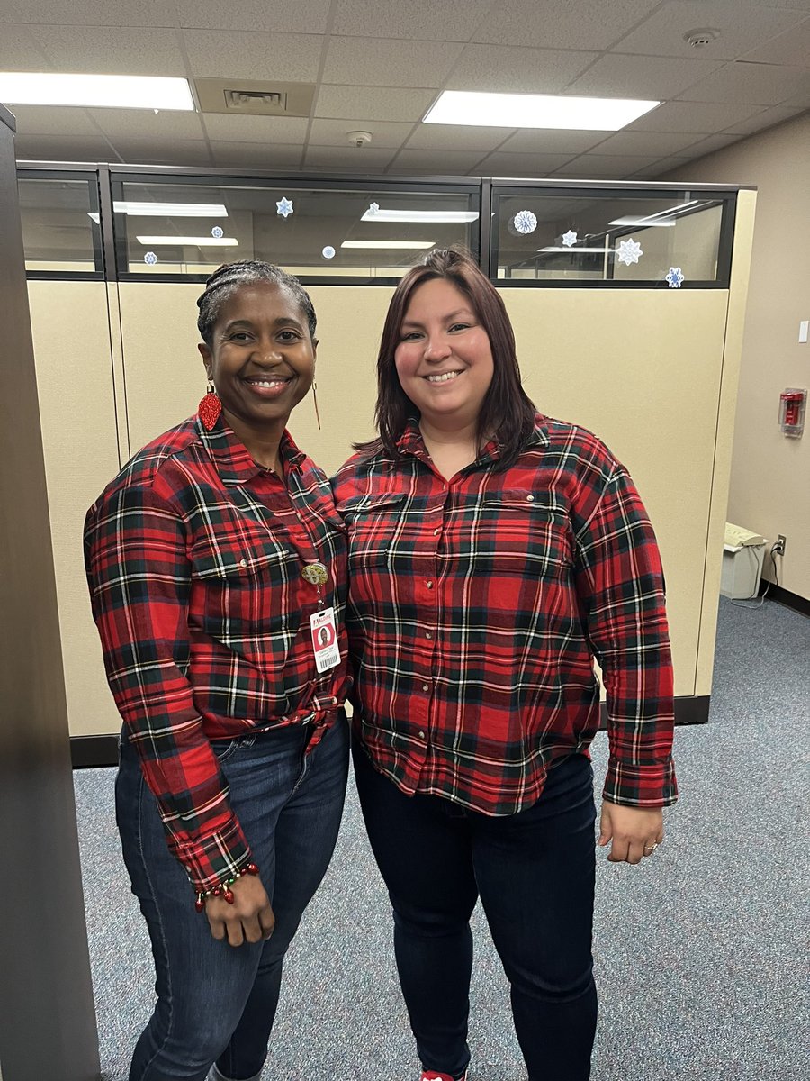 Aldine_OT's tweet photo. Tis the season….#12daysofChristmas #flannel #otpt @AldineISD @aldinesped @monique_deanda @cdenice42 @DaNishaDeal https://t.co/6IadPqRZKd