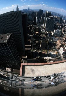 A window washer's view #NewYorkCity April 1988 #photooftheday #photography #lifeinthecity #eighties  #birdseyeview 🌤️🏙️📷