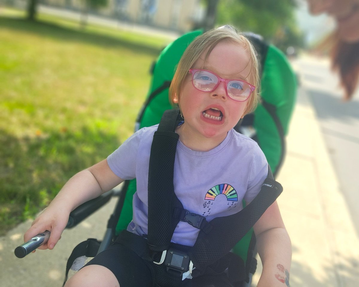 VarietyKids's tweet photo. ""We didn't even make in the door. Once we arrived home, Mikki immediately wanted to go for a walk. I can't  thank you all enough for all that you do. This opens up a whole new world for us!" #mystroller #adaptivestroller #onthego #safety #family https://t.co/1o8lu5Os0q