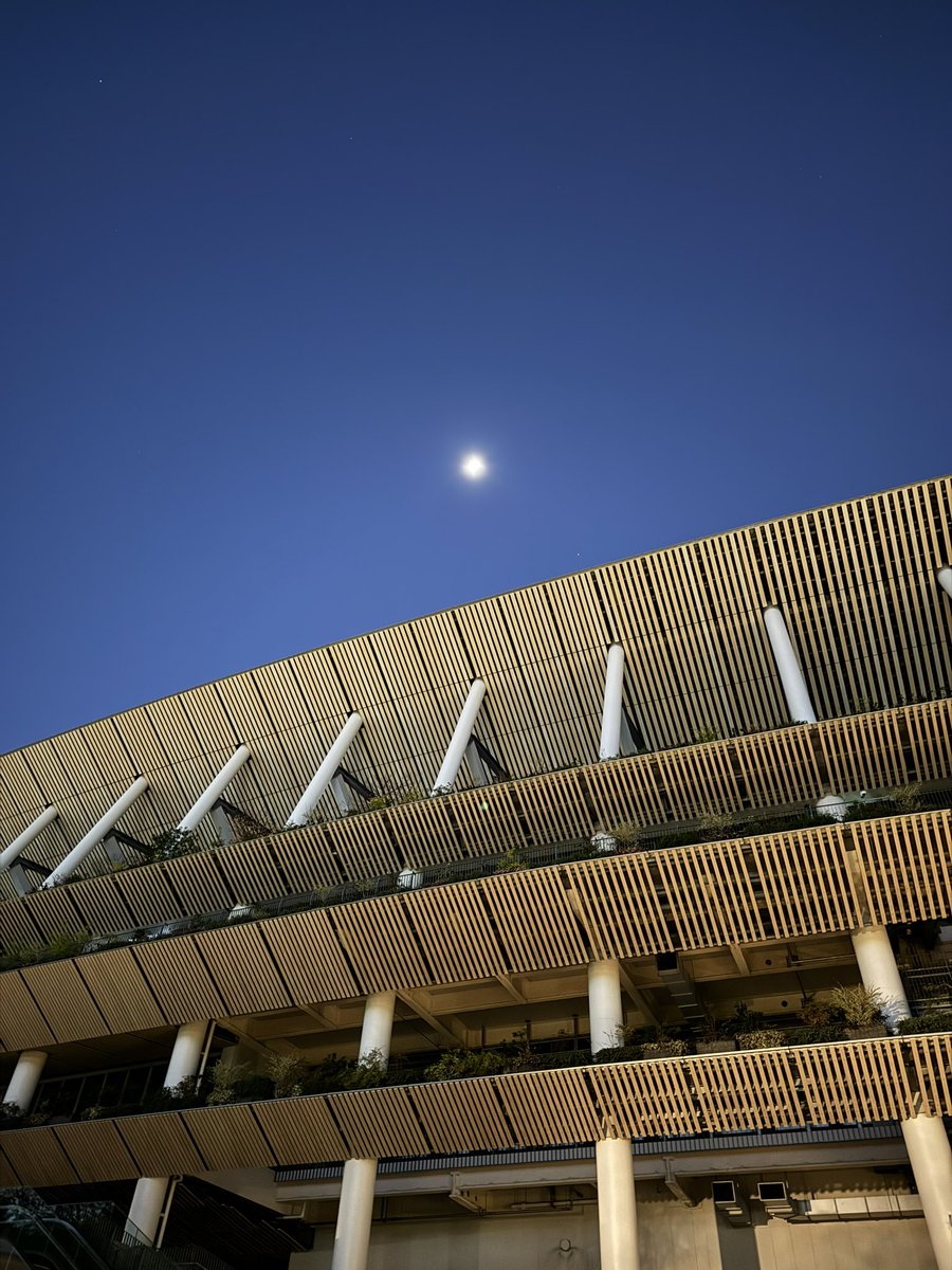 siriusgarden's tweet image. 暗いうちの写真が撮りたくて散策中。
寒い！！
#verdy #timetogo