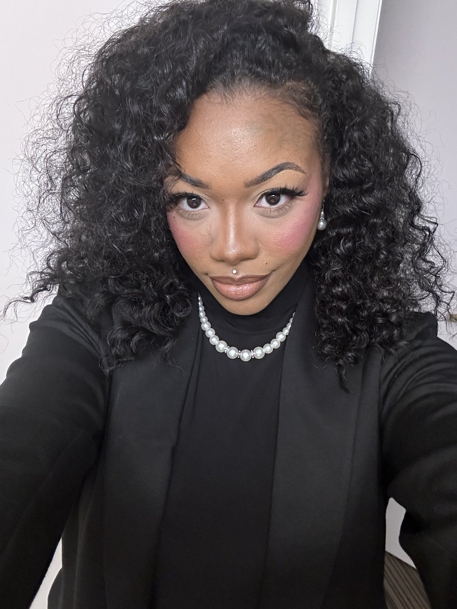 𝕯𝖆𝖓𝖌𝖊𝖗 tweet media