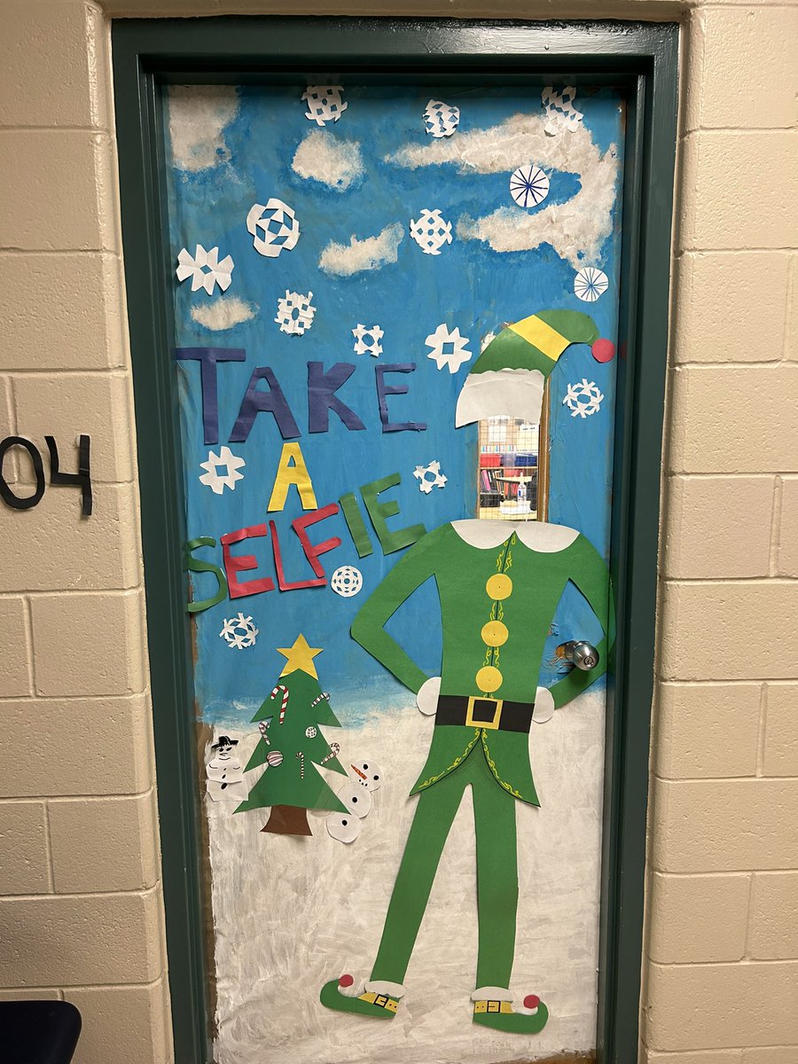 Our door decorating committee has done an amazing job on our door! We are ready for the competition next week!! 🎄<a href="/GlenDhuPS/">Glen Dhu</a>