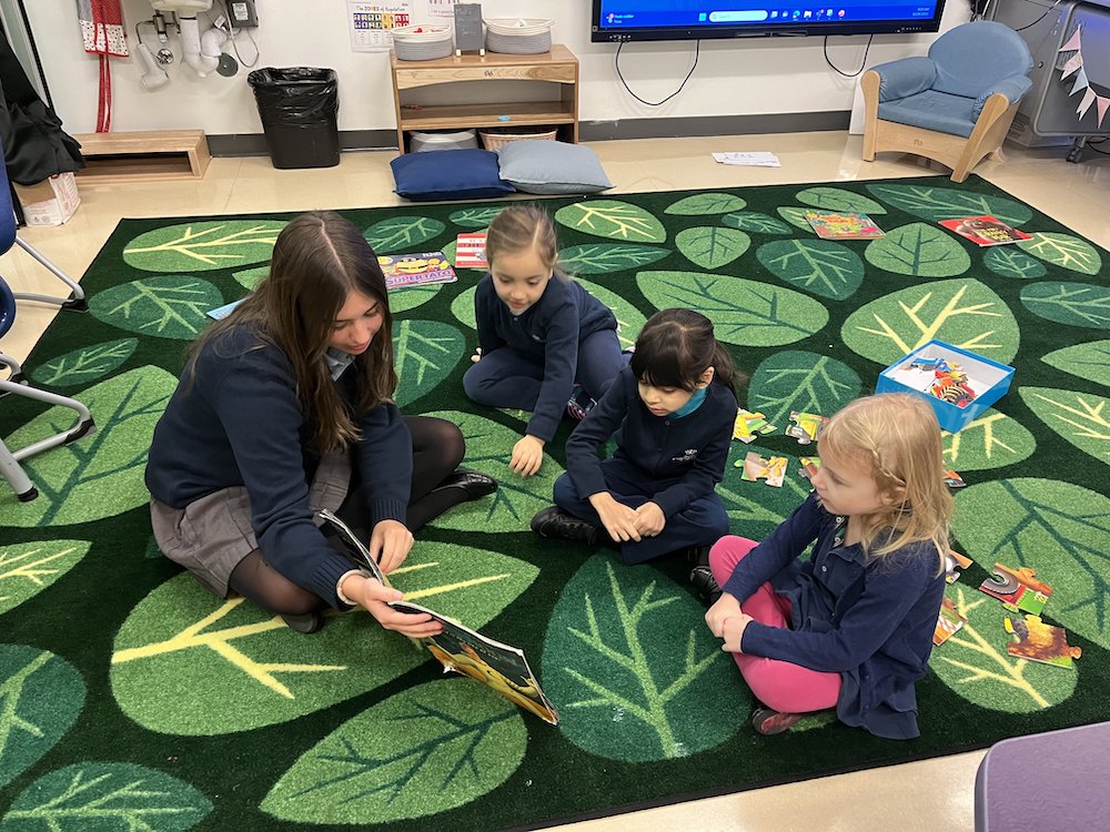 BISCSouthLoop's tweet image. Year 8 Alisa and Katherine organized our Secondary students reading to our Primary students every morning this week. #NAEUnicef #NAEWorldChildrensDay #NAETheAmericas #WeAreBulldogs #CreateYourFuture #GoFurther #Changemakers #Limitless #AlwaysLearning #DrawnHere