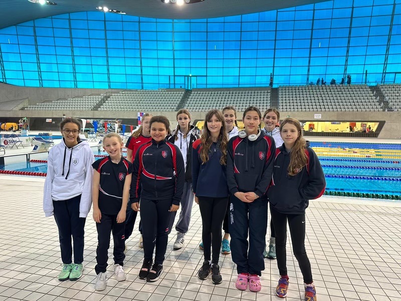 THSch_Sports's tweet photo. Great day for @TalbotHeathSch swimmers at the @isaschools Nationals in London today. Lots of top 3 places. Thank you to Jurijs for driving and Sam and Kristian for team managing! 👏 🏊‍♀️ https://t.co/6dQTRVWd0c