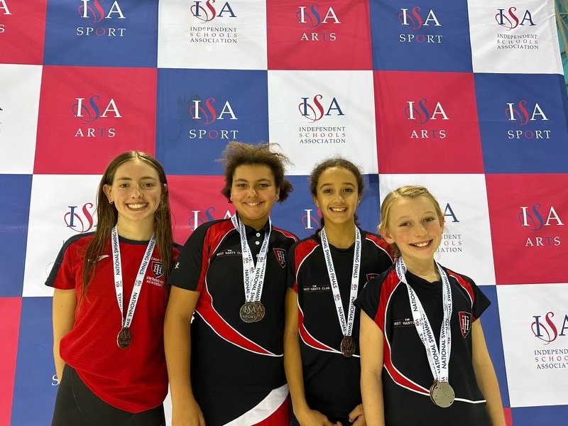 THSch_Sports's tweet photo. Great day for @TalbotHeathSch swimmers at the @isaschools Nationals in London today. Lots of top 3 places. Thank you to Jurijs for driving and Sam and Kristian for team managing! 👏 🏊‍♀️ https://t.co/6dQTRVWd0c