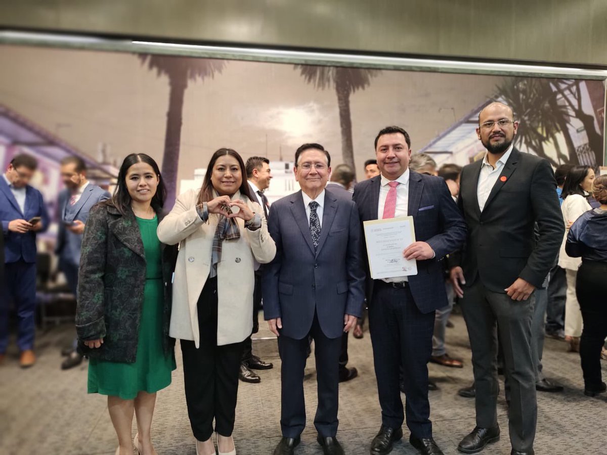 miguelarponce's tweet photo. La @SEGOB_mx, a través del @INAFED_Mx, avala que #Lerma es el Municipio del Estado de México con el mayor avance en el cumplimiento de la guía consultiva de desempeño municipal 2023🏅

¡En #Lerma somos #garantía de resultados! 🏷️✅ https://t.co/SZdfyvgzV9