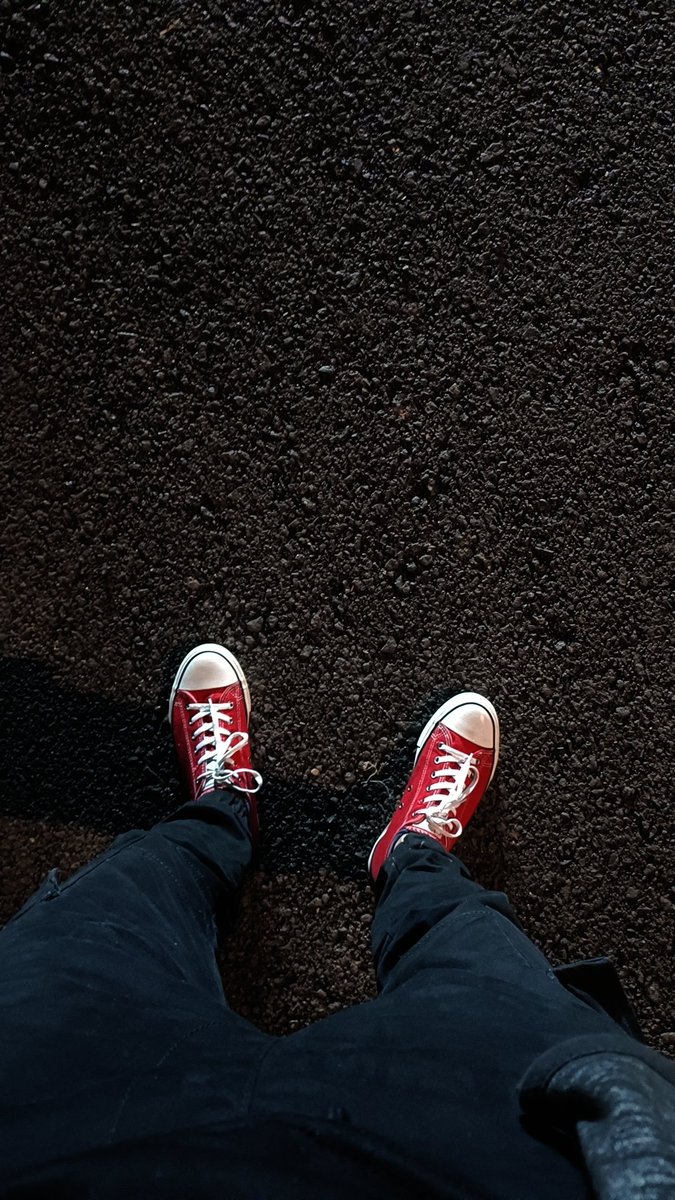 OGLOC_X_X's tweet photo. i love shoes https://t.co/KqmweIeenW
