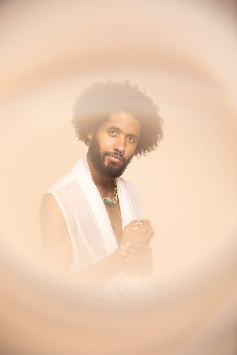 nick__nogueira's tweet photo. New Work w/ @MrLoveBallad https://t.co/yWWUfED91t