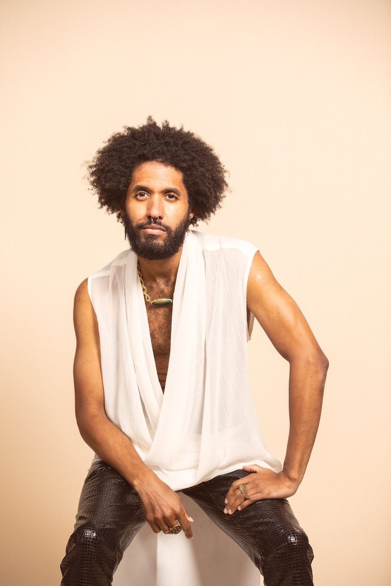 nick__nogueira's tweet photo. New Work w/ @MrLoveBallad https://t.co/yWWUfED91t