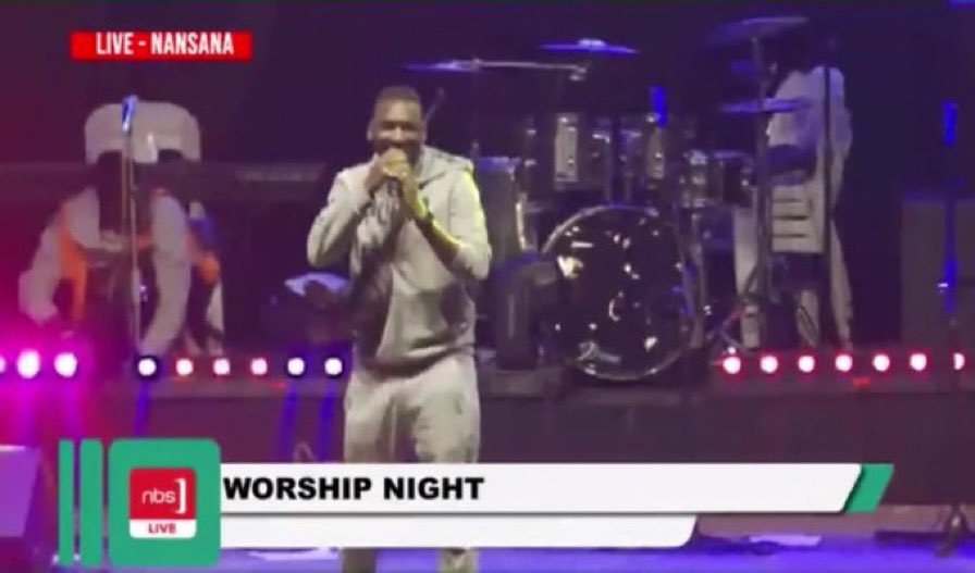 mtntvafromobile's tweet photo. Happening now : #KatondaJaali night of prayer.
Download the @afromobileug app now to watch these prayers live.
#TheWorshipNight.
#AfroMobileApp https://t.co/l7KRxijD6Q