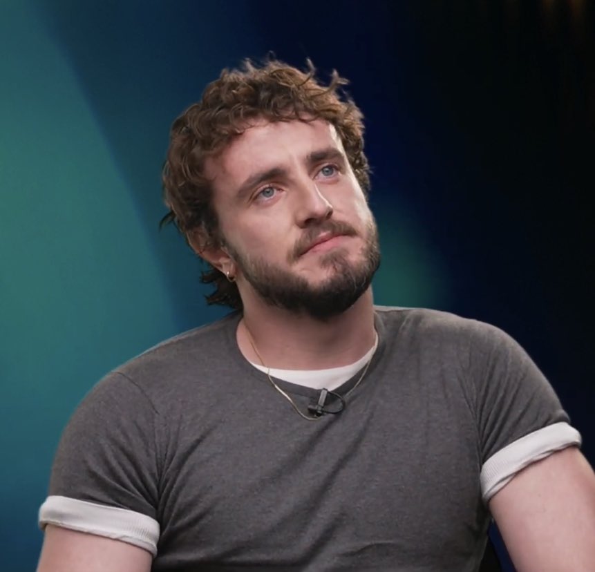 FilmUpdates's tweet image. Paul Mescal says he is a big fan of The Notebook. 

“I wanna kiss Ryan Gosling in the rain.”