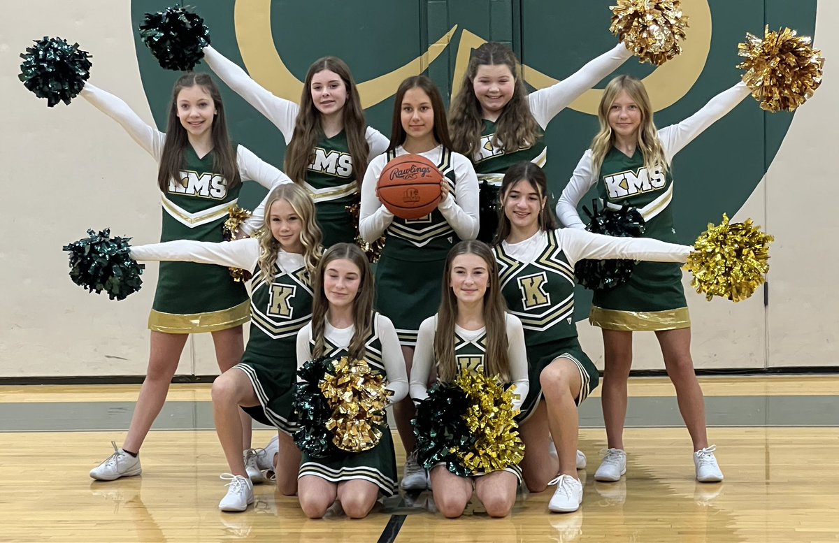 KMSAthletics's tweet photo. Say Hello to our Winter #GRocks cheerleaders! https://t.co/lAmpjFJXD6