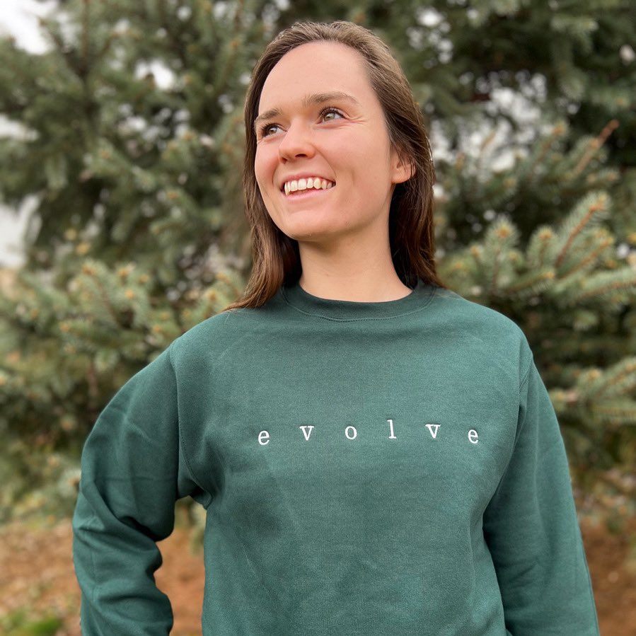 EvolveWellness_'s tweet photo. Introducing our new Evolve Crewneck #Sweatshirt! 🧘‍♀️ 💚 

Crafted for #comfort &amp; style, this #forest #green gem is #perfect for all seasons. Stay #cozy while embracing your #WellnessJourney!

Shop online — https://t.co/1ss4qH7GwF

#Mindfulness #holistichealth #CozyVibes https://t.co/7PGYeRSRvg