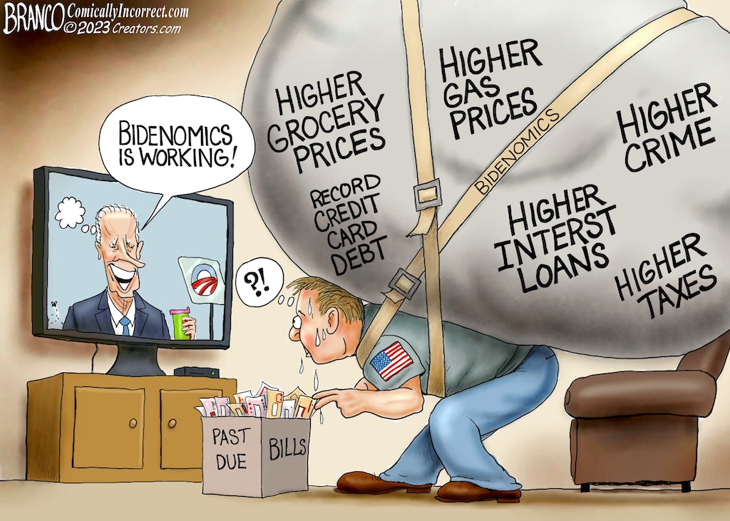 B7frankH's tweet photo. @POTUS Nothing sucks more than Bidenomics does. https://t.co/RAlgibauib