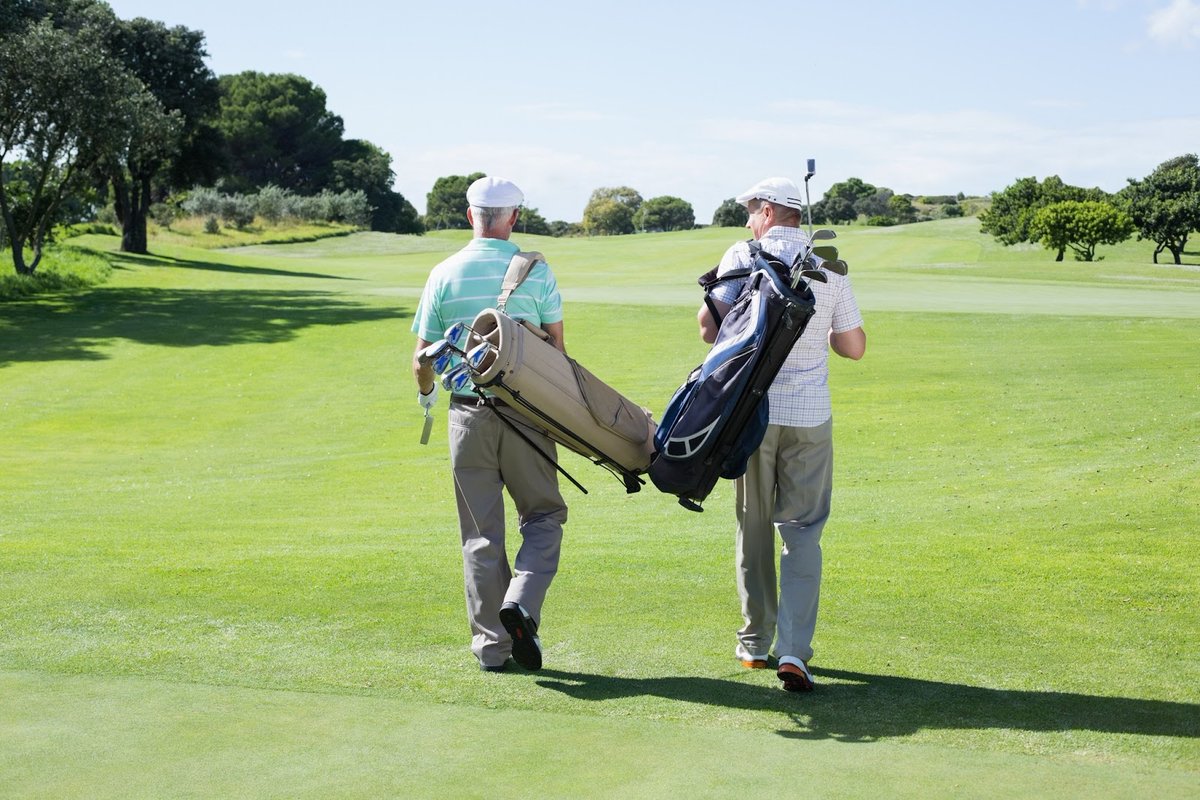 OutbackRvResort's tweet photo. Swinging into the weekend like a pro 🏌️‍♂️⛳️ Did you know that we are home to the largest golf association in Florida? Discover all the different golf course locations and tee off for an unforgettable golfing experience by visiting https://t.co/VIItZ7GnX3. https://t.co/kN06uSdd7K