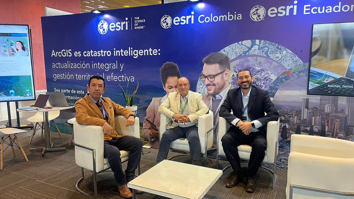 Esri lidera la innovación en Catastro en la IX Conferencia y Asamblea Anual de la Red Interamericana de Catastro y Registro de la Propiedad, agradecemos al <a href="/igacColombia/">Instituto Geográfico Agustín Codazzi - IGAC</a> por hacernos parte de este evento crucial que abordo los desafíos del catastro en tiempos de crisis climática.