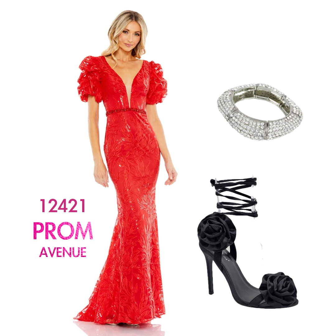 PromAvenue's tweet photo. Mesh embroidered puff sleeve trumpet gown features a plunging illusion neckline, an open back, and sequin accents throughout.
π https://t.co/McF2SvCib9
#prom #promavenue #holidaydress #partydress #classy #sophisticated #style #promshop https://t.co/EG2N1uazwd