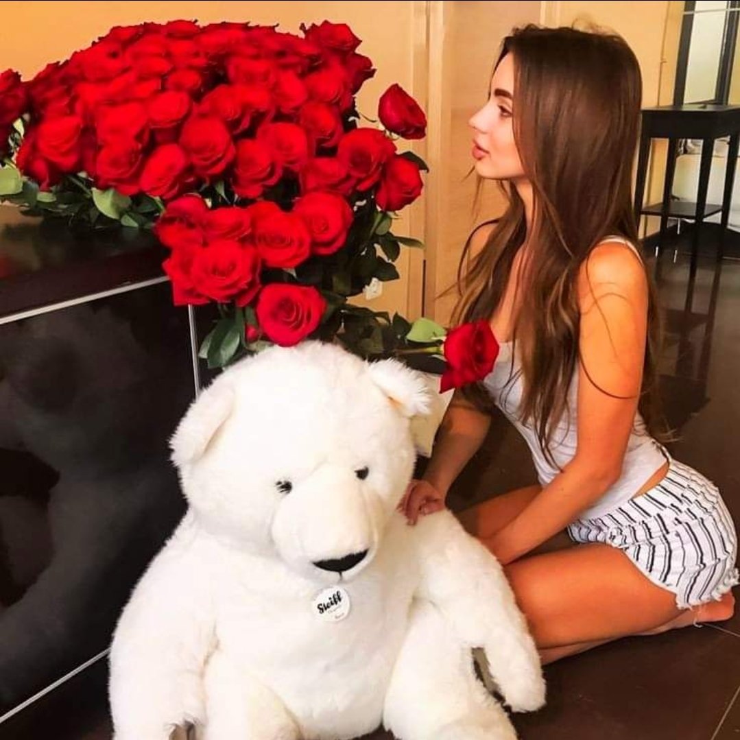 A brisa do amanhecer tem 
segredos para lhe contar.
Não volte a dormir.

Rumi 

#SabadoEsquadraoSDV
#SabadoPimentinhasSDV