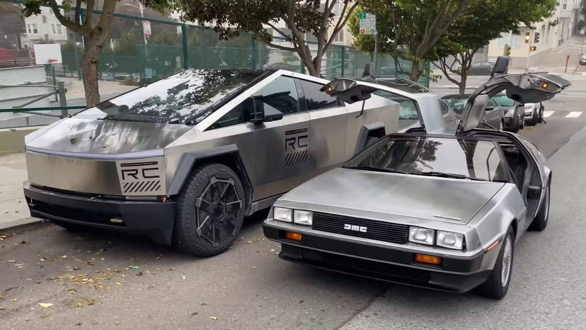 How easy is it to park a cybertruck?