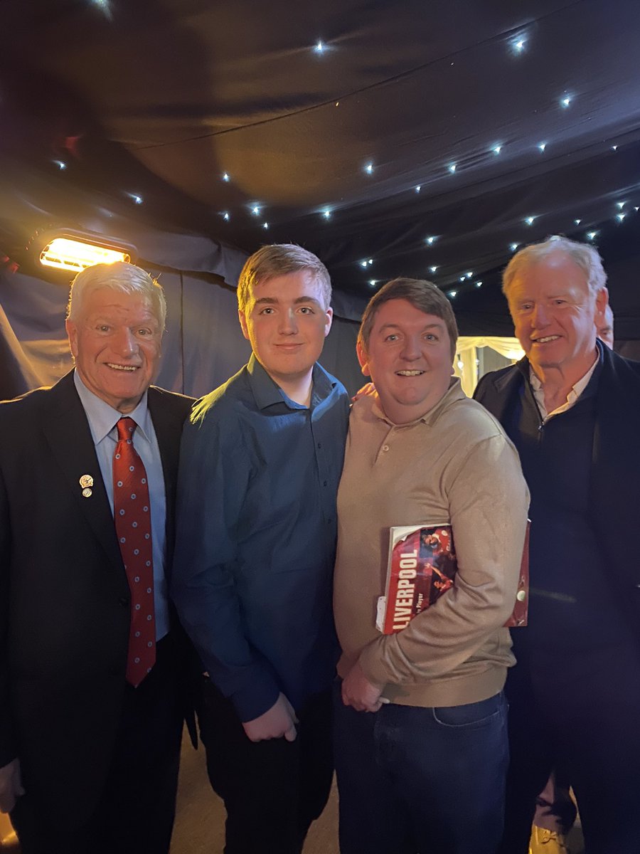 Brilliant night with @LFCMERSEYSIDE at @AllertonManor with @DFairclough12 Phil Boersma and LFC Merseyside Supporters group new inductee Graeme Souness. Surrounded by absolute legends! Great night for a great cause @CharityDEBRA