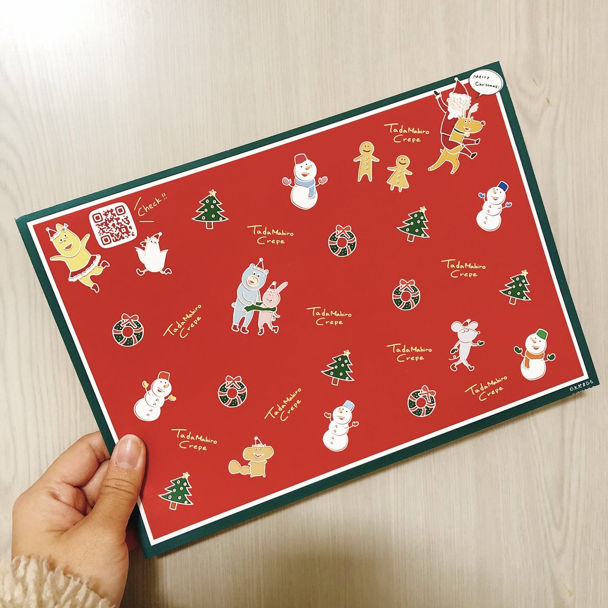 12/9(土)
10:30〜17:30はクレープ屋さん!
年内ラストのクレープです✨
巻紙もクリスマス仕様🎄
グッズもいろいろ販売します!
ぜひ来てくださいね〜😆