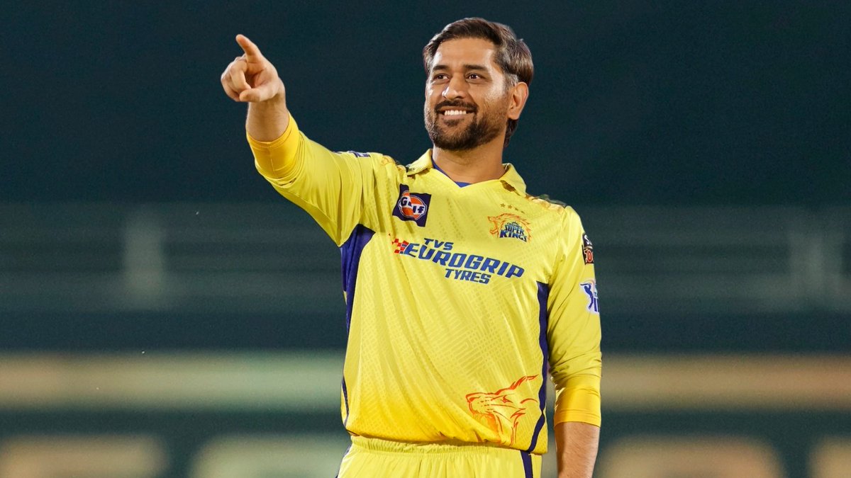 mufaddal_vohra's tweet photo. MS Dhoni has captained against Sachin Tendulkar.

MS Dhoni has captained against Virat Kohli.

MS Dhoni will captain against Shubman Gill.

- 3 generations of Indian cricket, the longevity of MSD...!!! 🫡 https://t.co/0hf4Ng5OOX