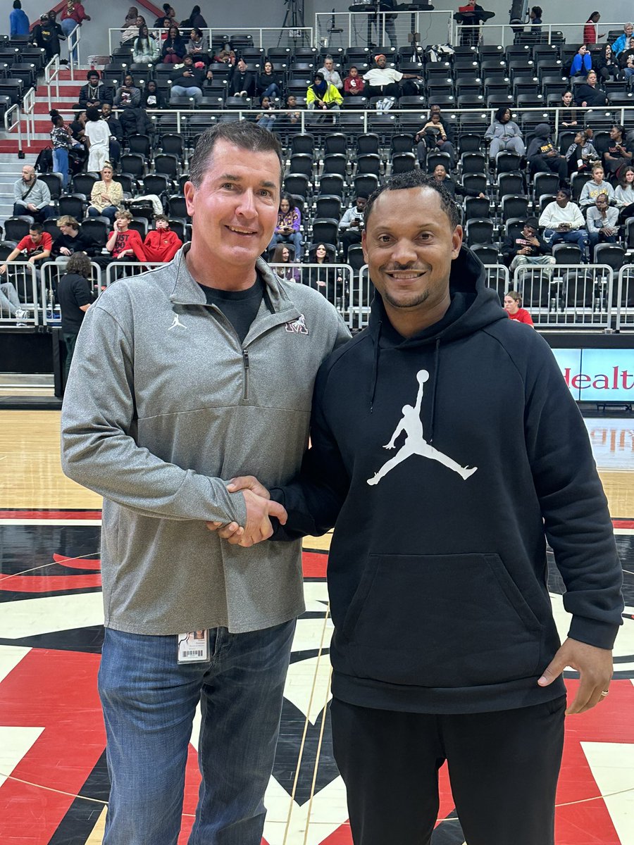 Our Most Valuable Teacher for @MustangBBall1 is <a href="/Waleed_Gaines/">waleed gaines 🏈</a>!  Thank you for your hard work coach! 

#GoBroncos #Horsepower <a href="/MustangSchools/">Mustang Public Schools</a> <a href="/MHS_Broncos/">MHSBroncos</a> <a href="/MHStheStable/">The Stable</a>