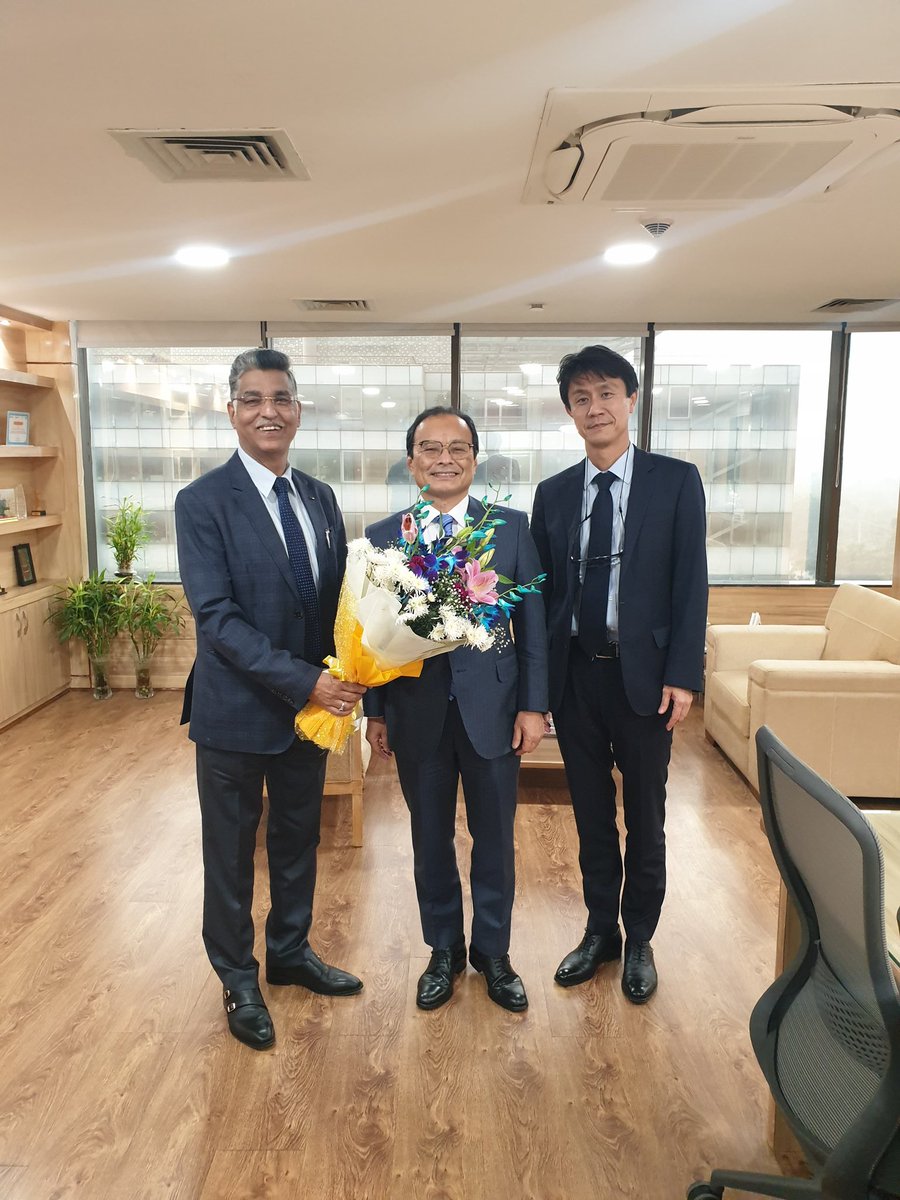 It was great to welcome Satoru Komiya San, Group CEO of Tokio Marine in our office alongwith Hamada San, Director Operations.Discussed about the performance of the company and future business Strategies @IFFCO__TOKIO @drusawasthi