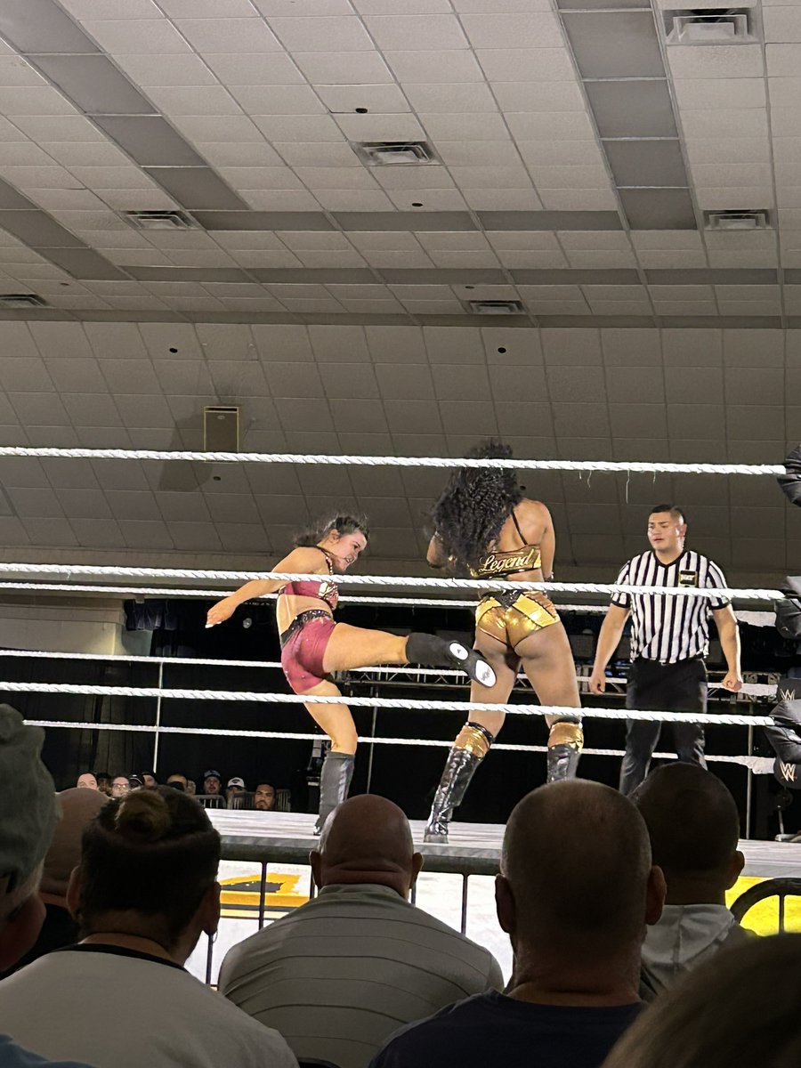 NXT Women's Champion Lyra Valkyria Defeats Lash Legend to retain the NXT Woman's championship #NXTCitrusSprings #NXT