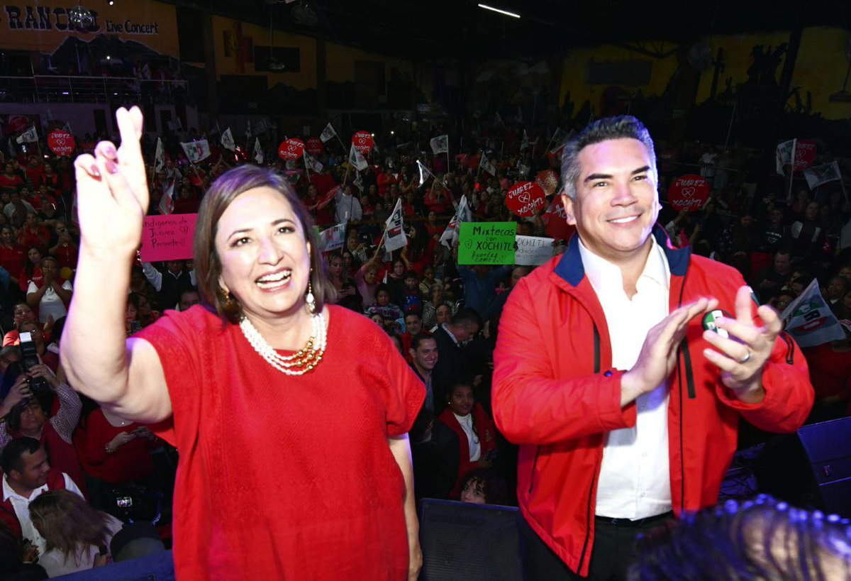 PRI_Nacional's tweet photo. .@XochitlGalvez es una mujer comprometida y de resultados, que ha trabajado incansablemente por las familias mexicanas y que hoy encabeza este gran proyecto para dar certeza a las familias mexicanas y recuperar el rumbo del país.

¡Vamos fuertes y unidos por un México mejor! https://t.co/rDhHiEdVOm