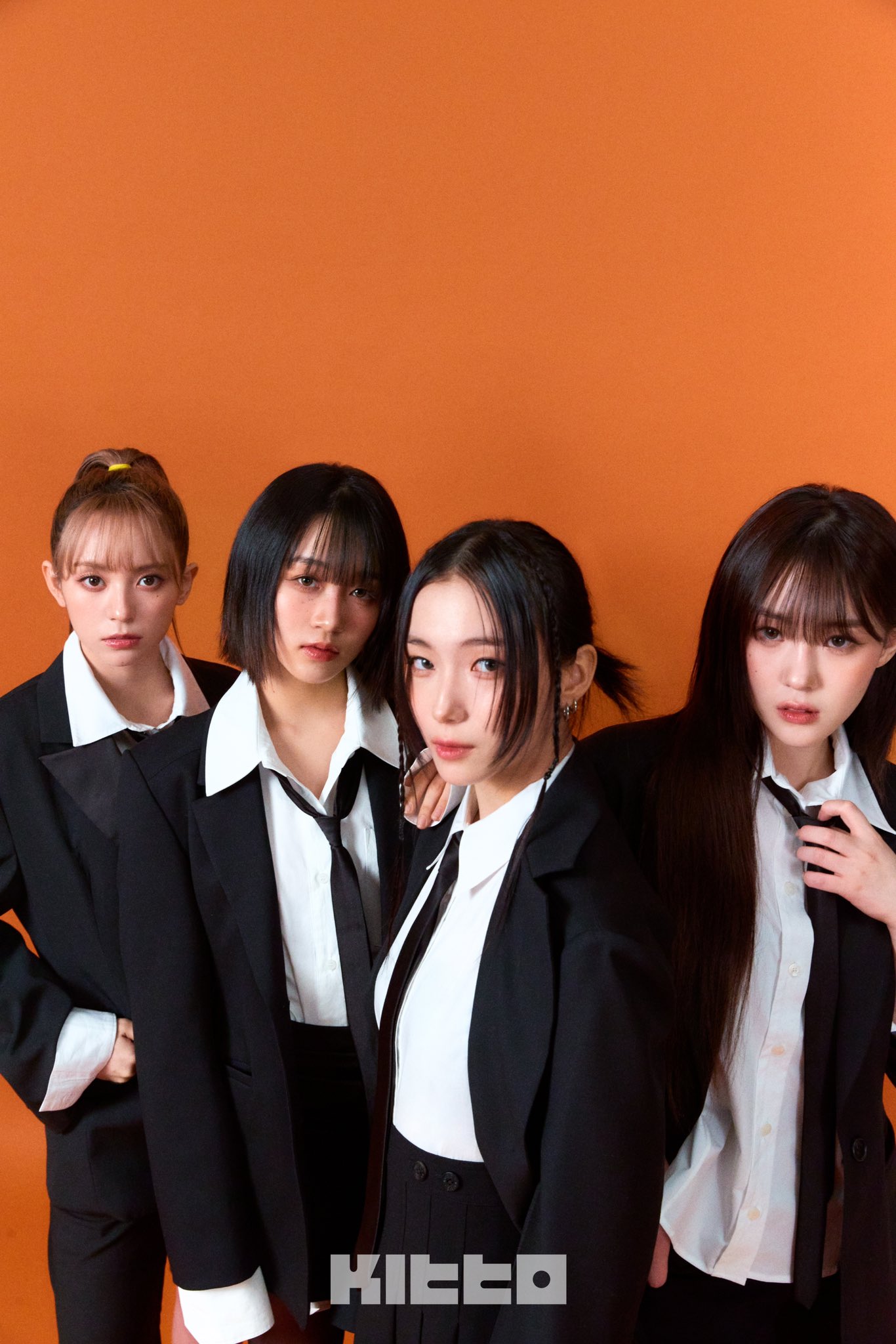 GAT7JMHa8AASOqi?format=jpg&name=large