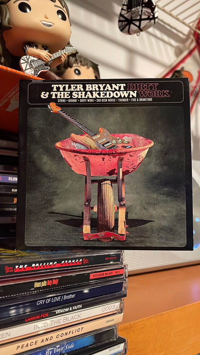 #NowPlaying Tyler Bryant & The Shakedown “Dirty Work” EP released 3/24/23 #BluesRock @TBSHAKEDOWN #Guitar 🎸#2023Music open.spotify.com/album/21H9Sxzy…