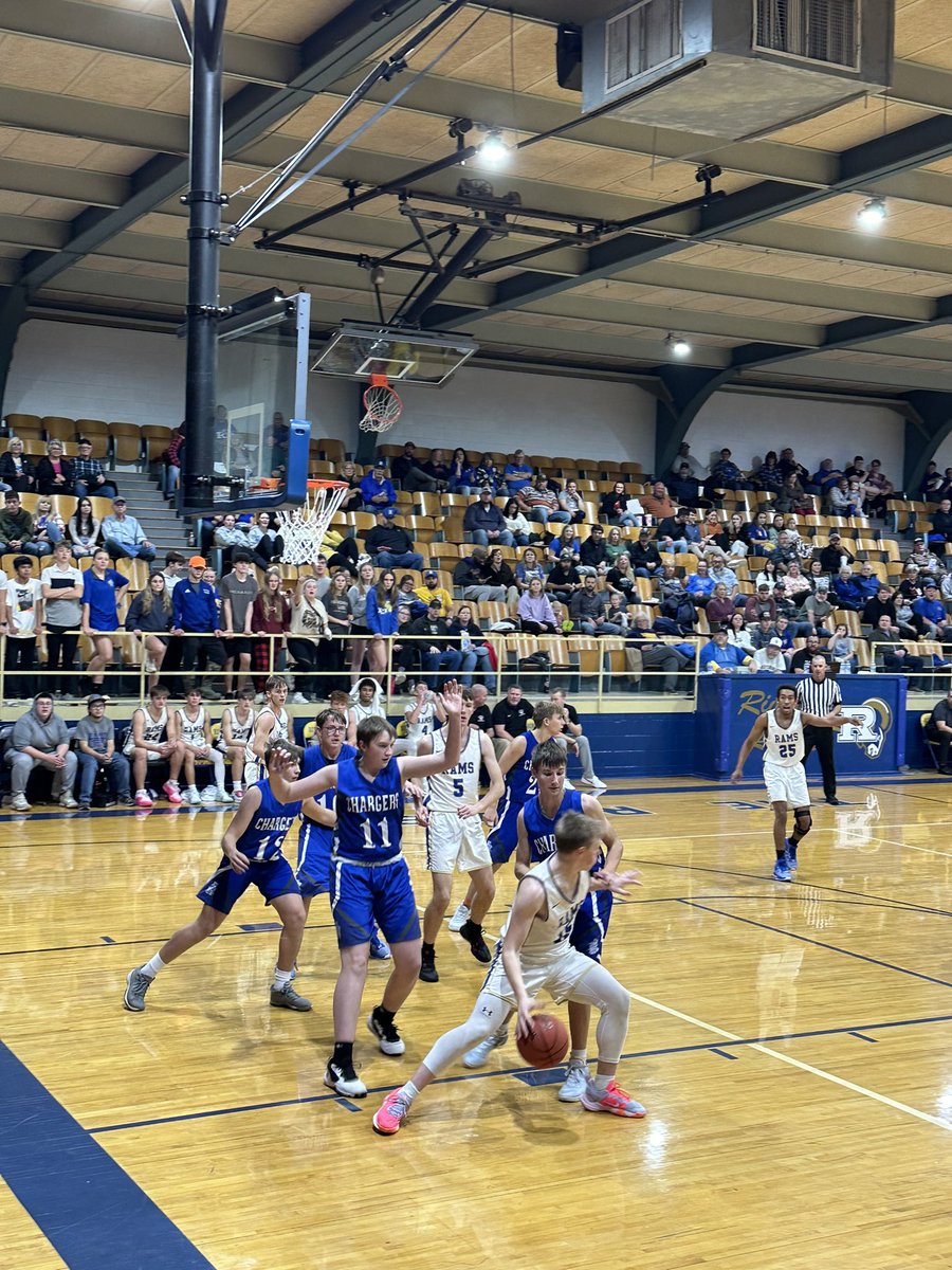 rivertonrams's tweet image. Final Score:  Riverton 86, Cherryvale 31.  Great start to the season Rams👏🏼👏🏼👏🏼