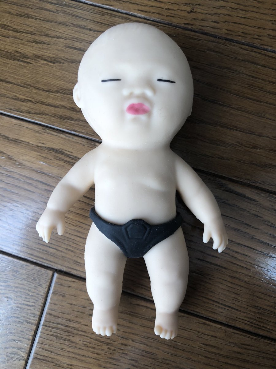 今まで無かった黒パンツバージョンが最近出て、ますますクリトリ化してきた。