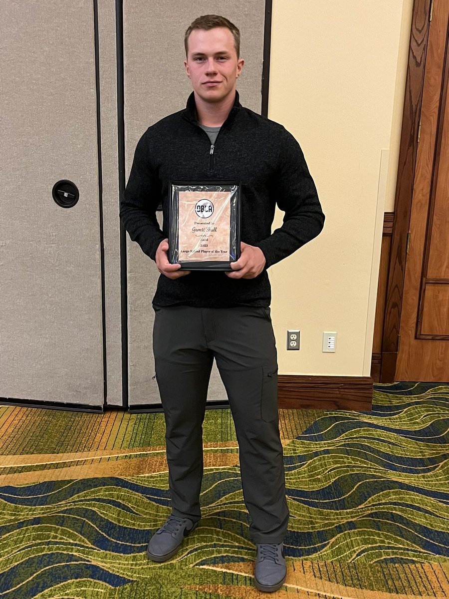 Congrats <a href="/gshull_8/">Garrett Shull</a> for being named the Oklahoma POY by the Oklahoma Baseball Coaches Association! #bto