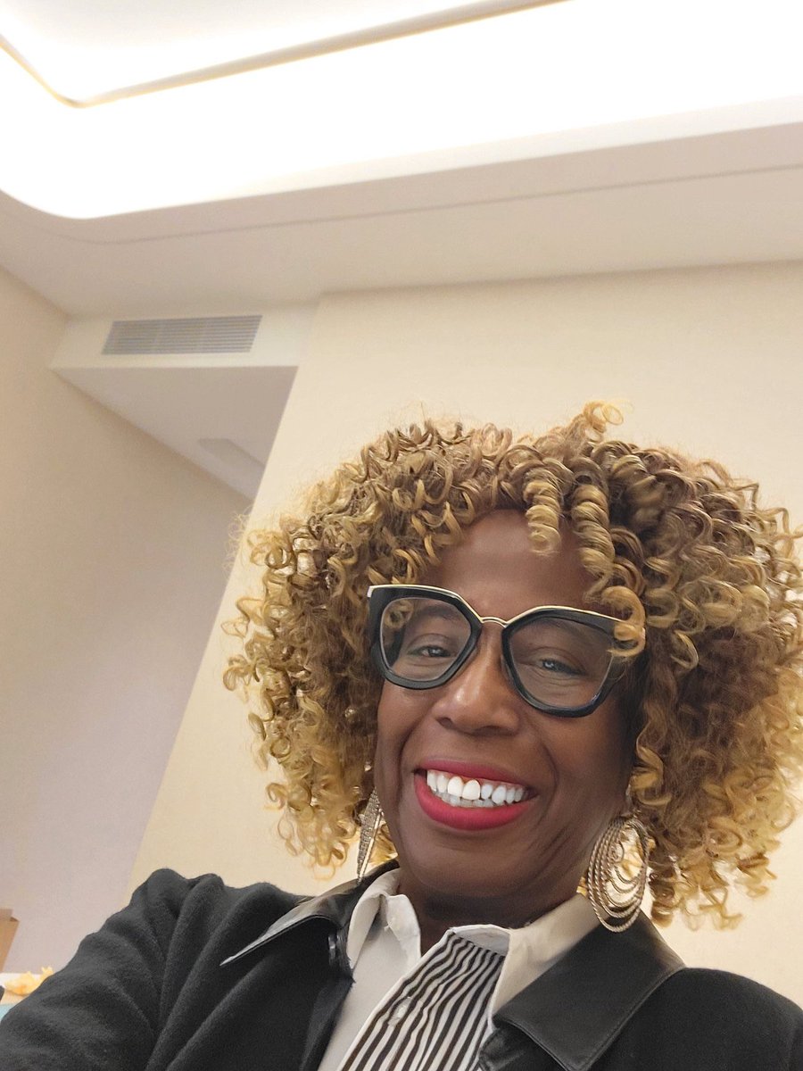 Meniagrad02's tweet photo. In the lobby heading to join #teamahf to see @JanetJackson!! Best #WAD2023 ever! @AIDSHealthcare @aidshealth https://t.co/amGo8iY82t