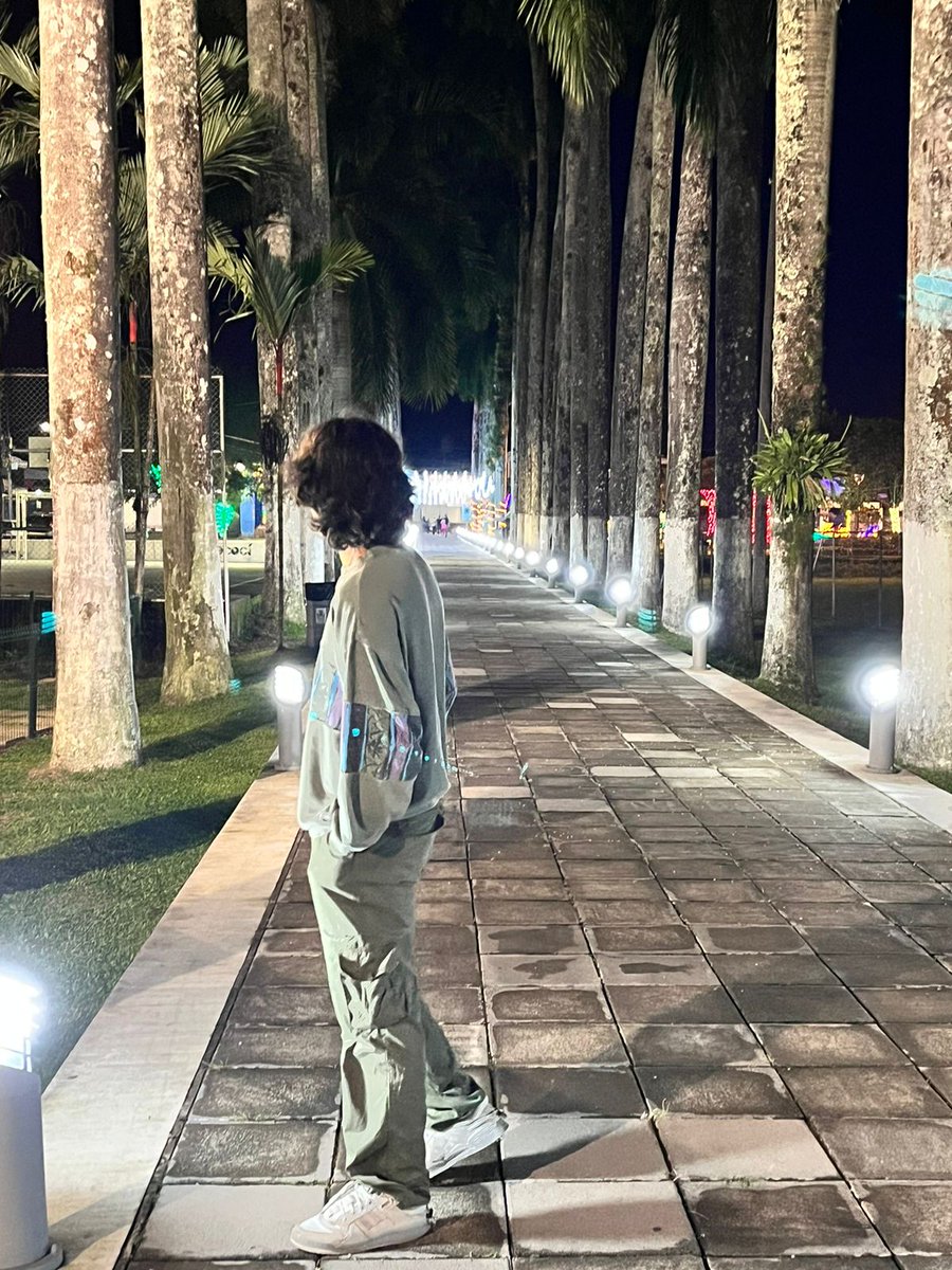 jingle bell, jingle bell, jingle mothafocka