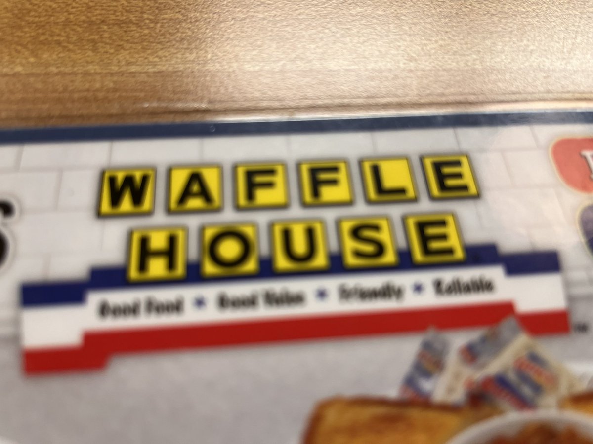 KevinFloyd's tweet image. The @jonasbrothers song came on while on the way to see @GamecockMBB so here we are.🏀🍳🍔🥤#ForevertoThee #QZipSZN