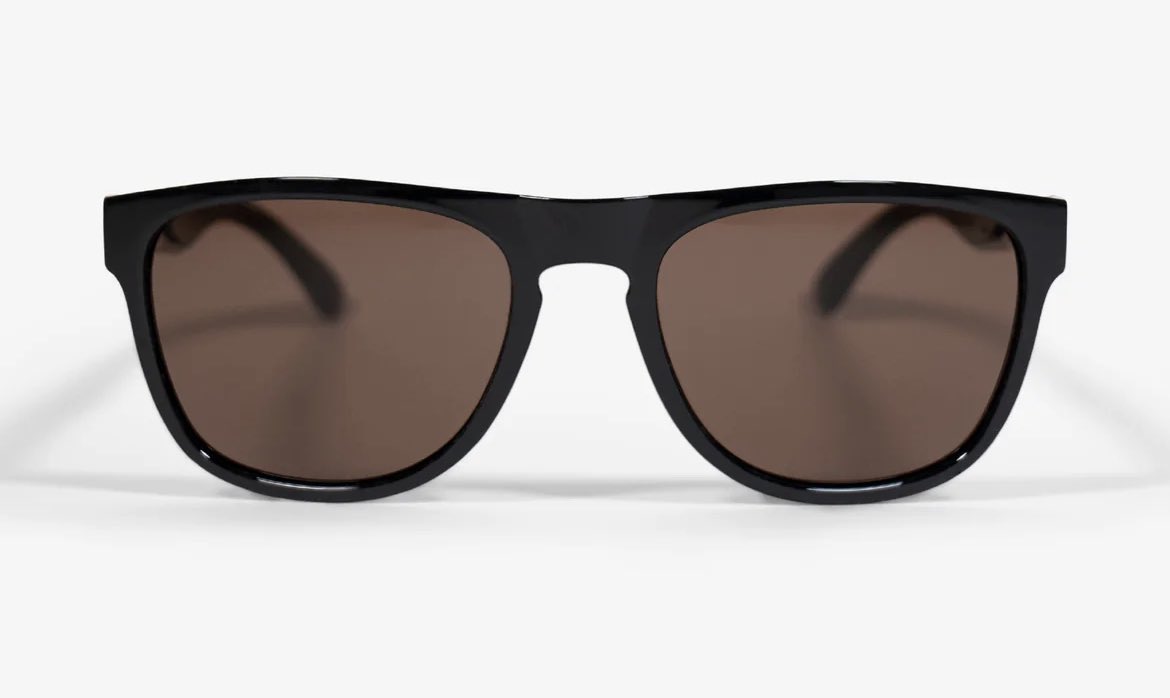 🎁プレゼント製品🎁
⑥ MAKALU - Black Brown/14,000円
雪山は勿論通年山でも街でも使いやすいサングラス🕶️
ゴーグルとサングラスを使い分けるのがとても大事！
アウトドアモデルのサングラスです。
この製品が欲しい方はリポストを！
1名様に当たります‼
youtu.be/Rqs7NmLkM_8