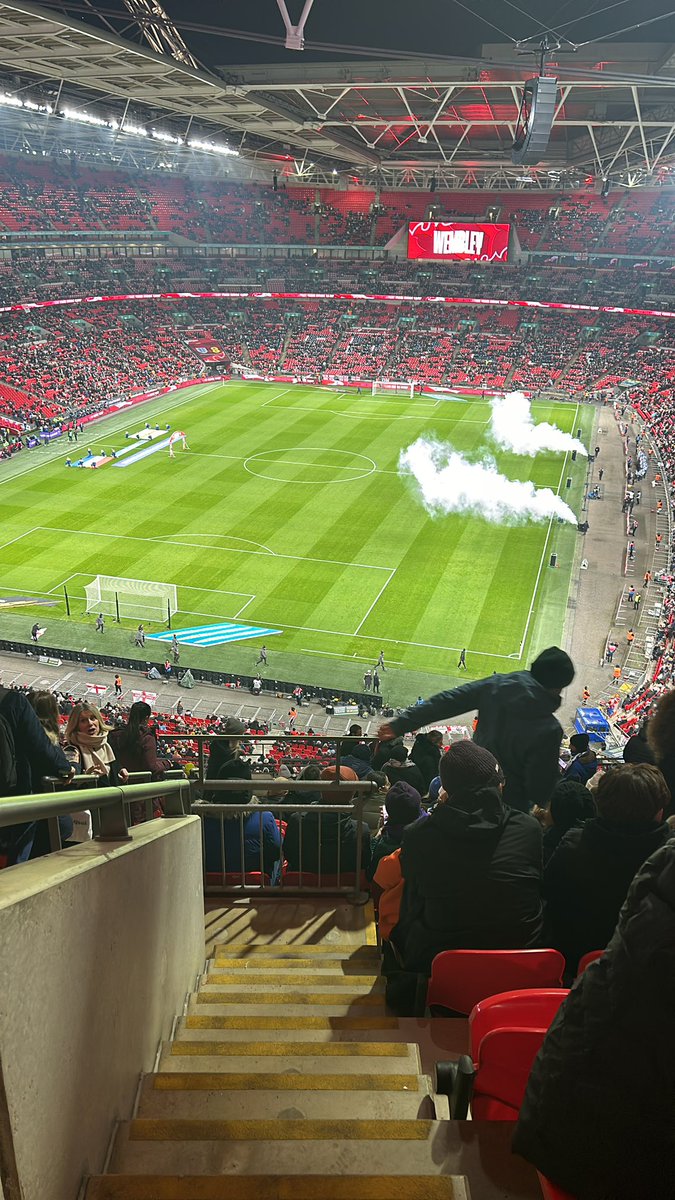 What a blast! ⚽️
Great game <a href="/Lionesses/">Lionesses</a> 🔥