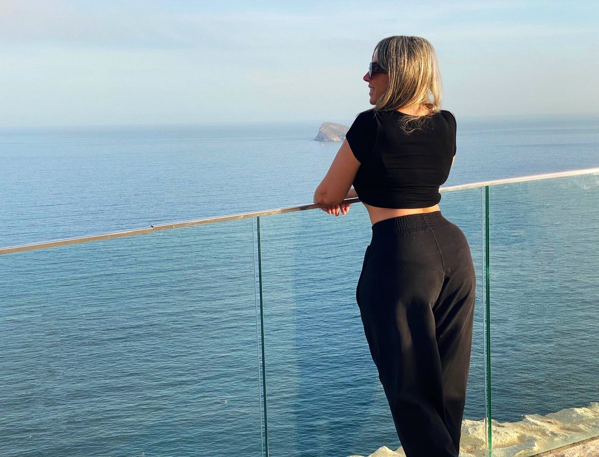 mandy_cotton's tweet photo. 🎵Once uphill you'll be fine
But your love's lost down the line🎵 #lyrics #sea #angelodeaugustine #time https://t.co/JnAC3HsvTq