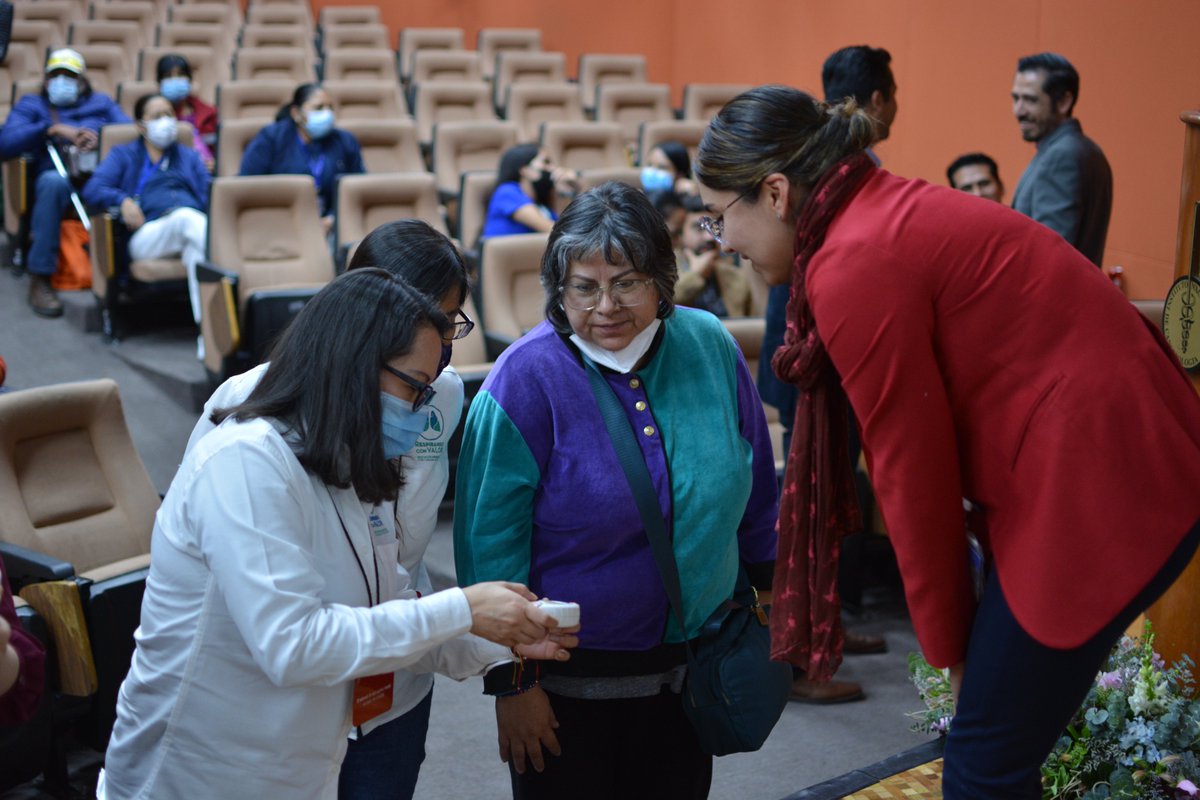 ¡Gracias a todos los que hicieron posible que nuestro primer evento informativo para pacientes de cáncer de pulmón ALK fuera un éxito!
