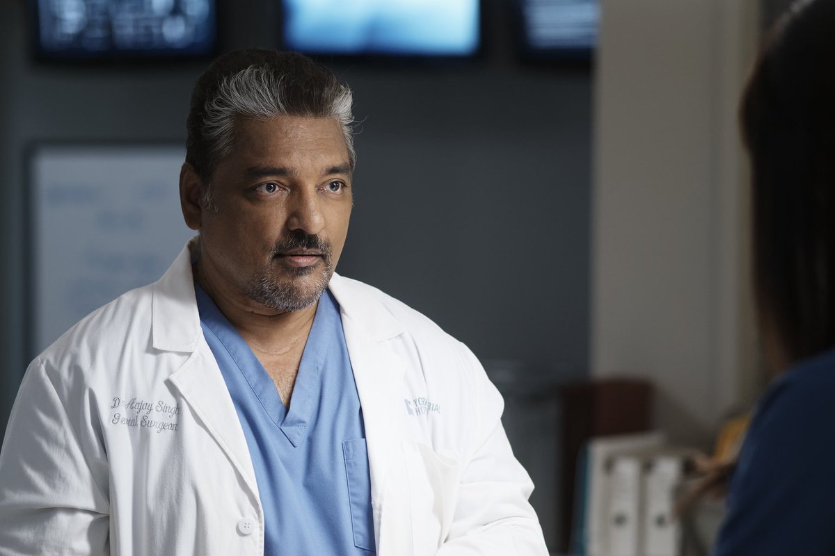 First 3 seasons of “Transplant” are on @netflix! I recur as Dr. Singh. #DrSinghCrushesDreams netflix.com/us/title/81331…