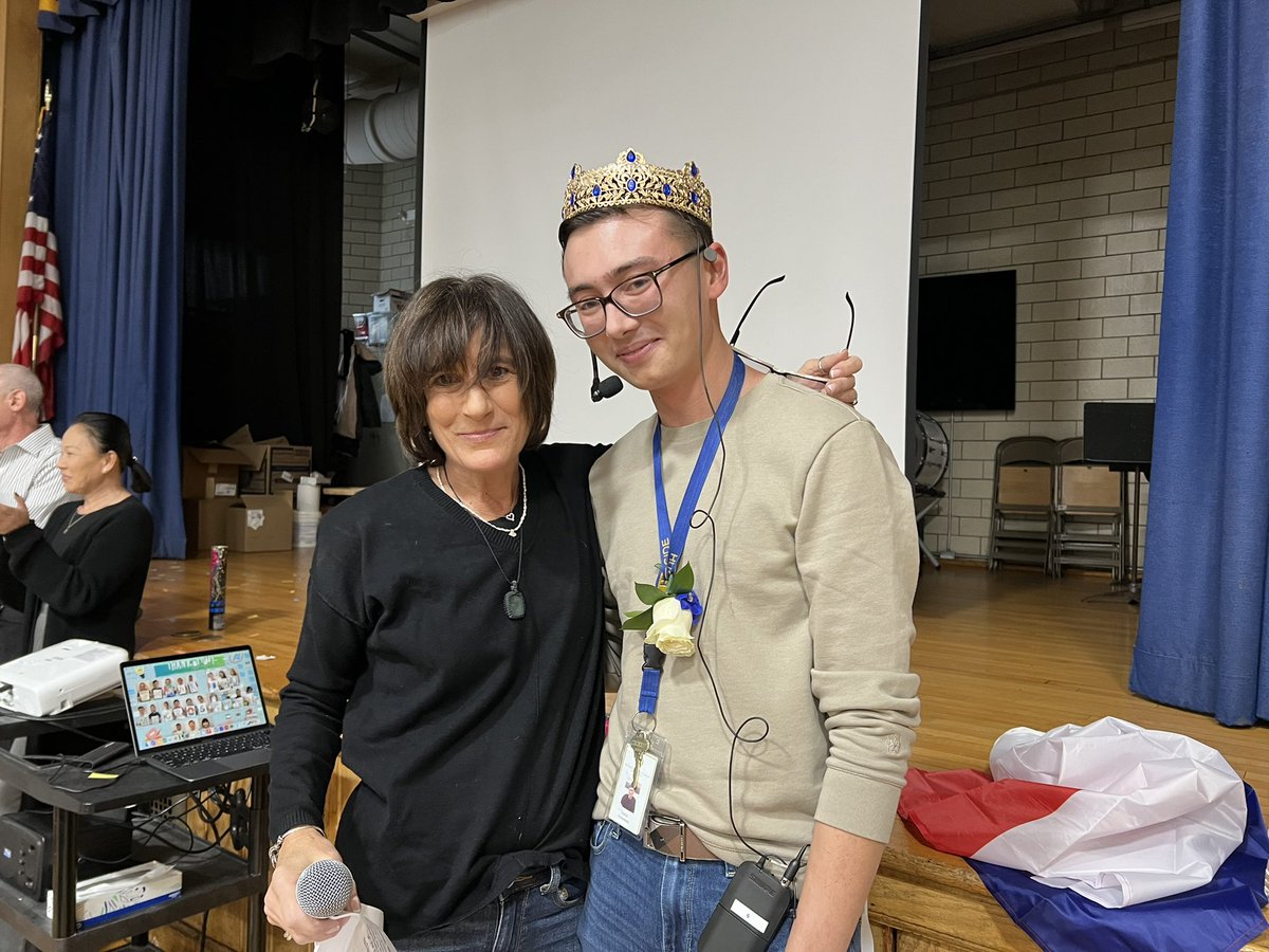 Hillside School tweet media