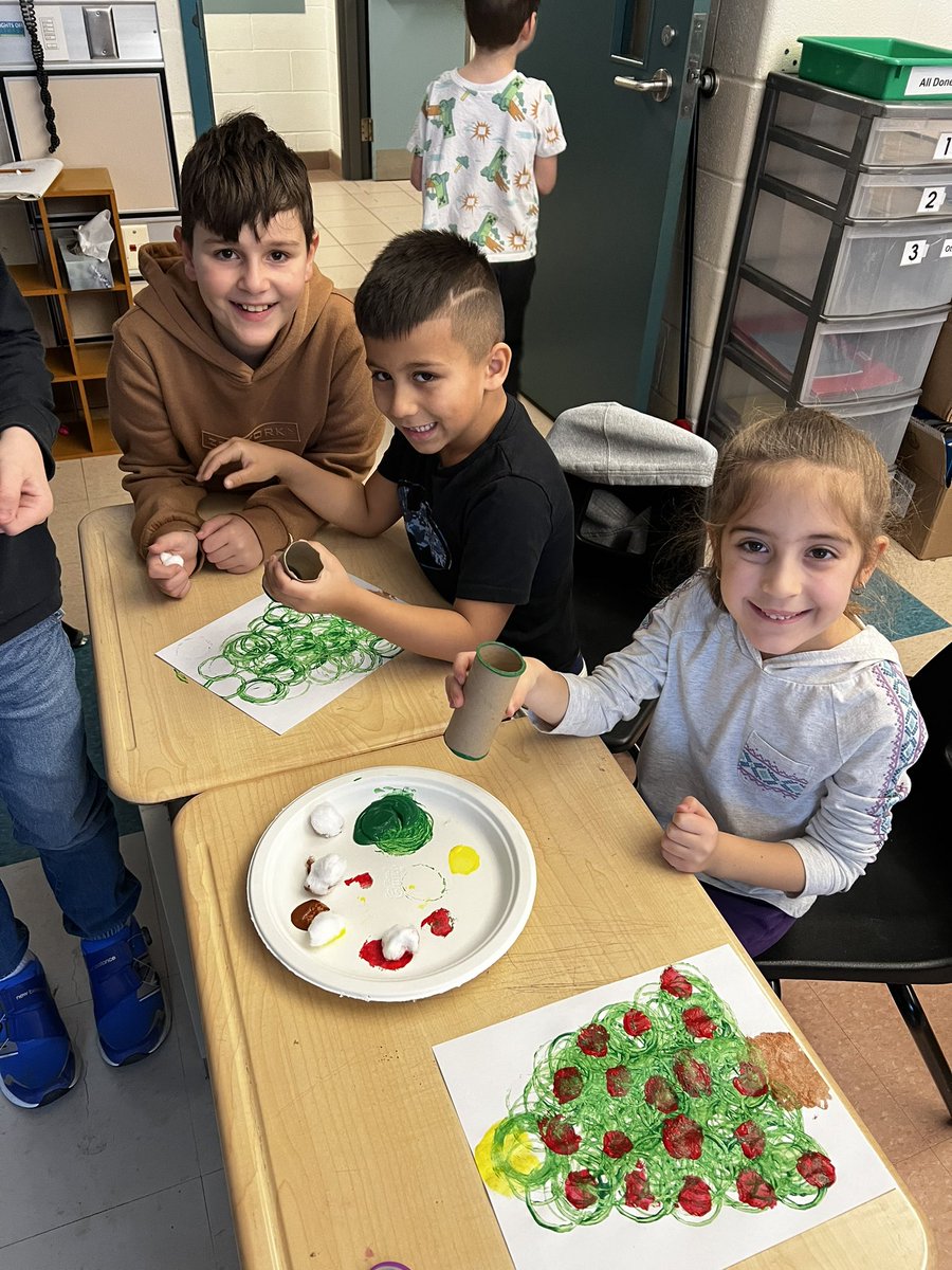 Ms. Gomes tweet media