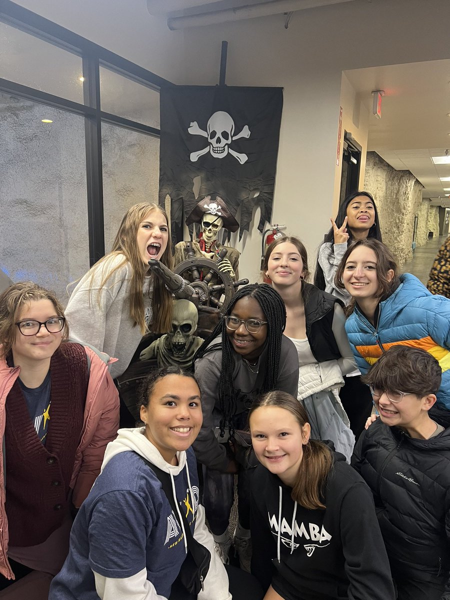 NewMarkAVID's tweet photo. Thank you @ParkUniversity for hosting our AVID @NMMSNorthstars today! Our students loved seeing the campus and hearing all about college life from your student ambassadors. The tour today definitely inspired and got our students thinking about their college goals! https://t.co/hKjAKZJDoA