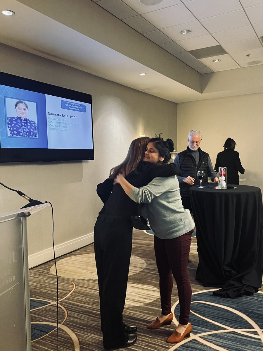 Neurofibromatosis Young Investigators Forum (@nfyiforum) on Twitter photo 🎉 Congratulations to our 1st place Fellows Post Doctoral winner, <a href="/NamrataGRRaut/">Namrata GR Raut (she/her)</a> of <a href="/CincyChildrens/">Cincinnati Children's</a>!
#makenfvisible #endnf #MedEd #MedTwitter #MedX #NFYIF 🎉 Congratulations to our 1st place Fellows Post Doctoral winner, <a href="/NamrataGRRaut/">Namrata GR Raut (she/her)</a> of <a href="/CincyChildrens/">Cincinnati Children's</a>!
#makenfvisible #endnf #MedEd #MedTwitter #MedX #NFYIF