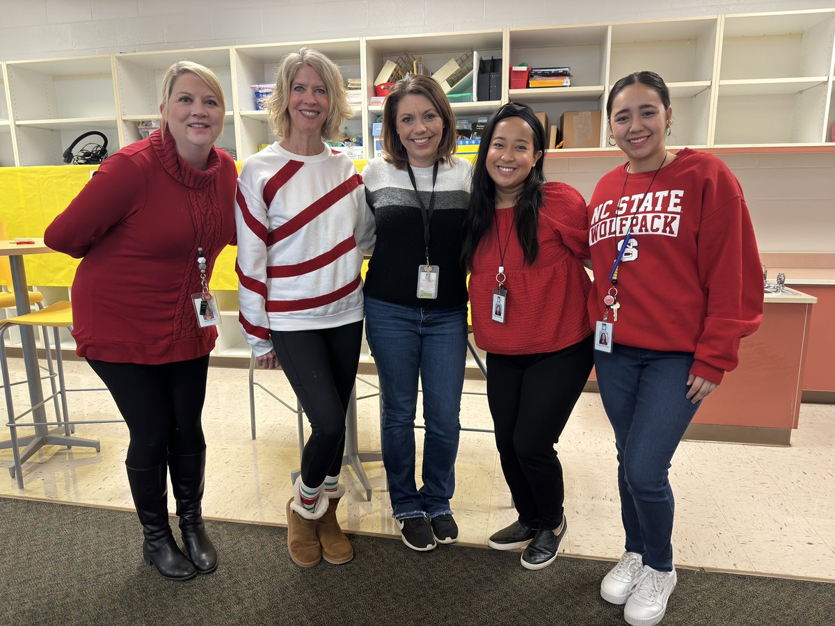 Naomi Gordiano tweet media